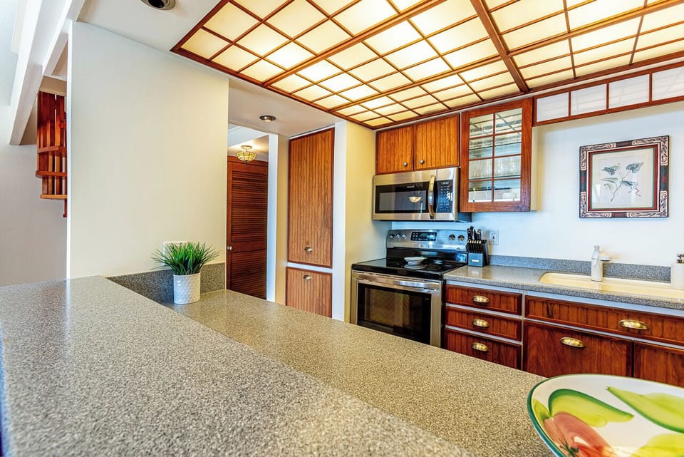Lots of counter space to prepare meals