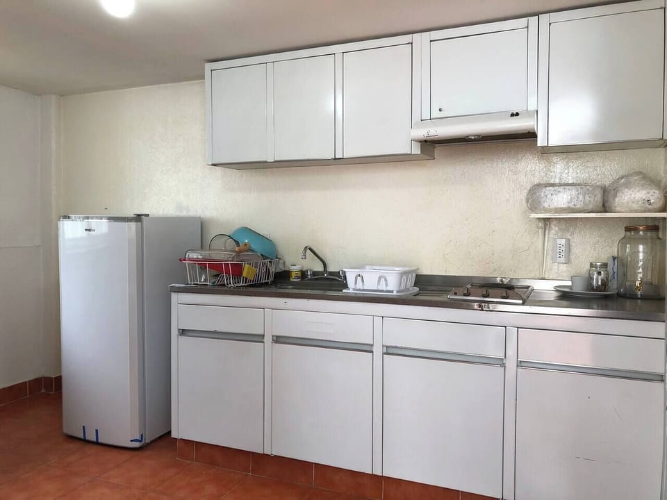 Full kitchen, if you have any special requests please let me know to get them for you.