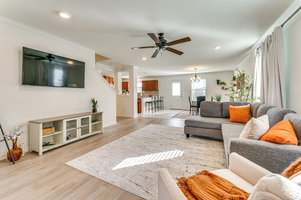 San Antonio Vacation Rental | 4BR | 2.5BA | 1,900 Sq Ft | Stairs Required