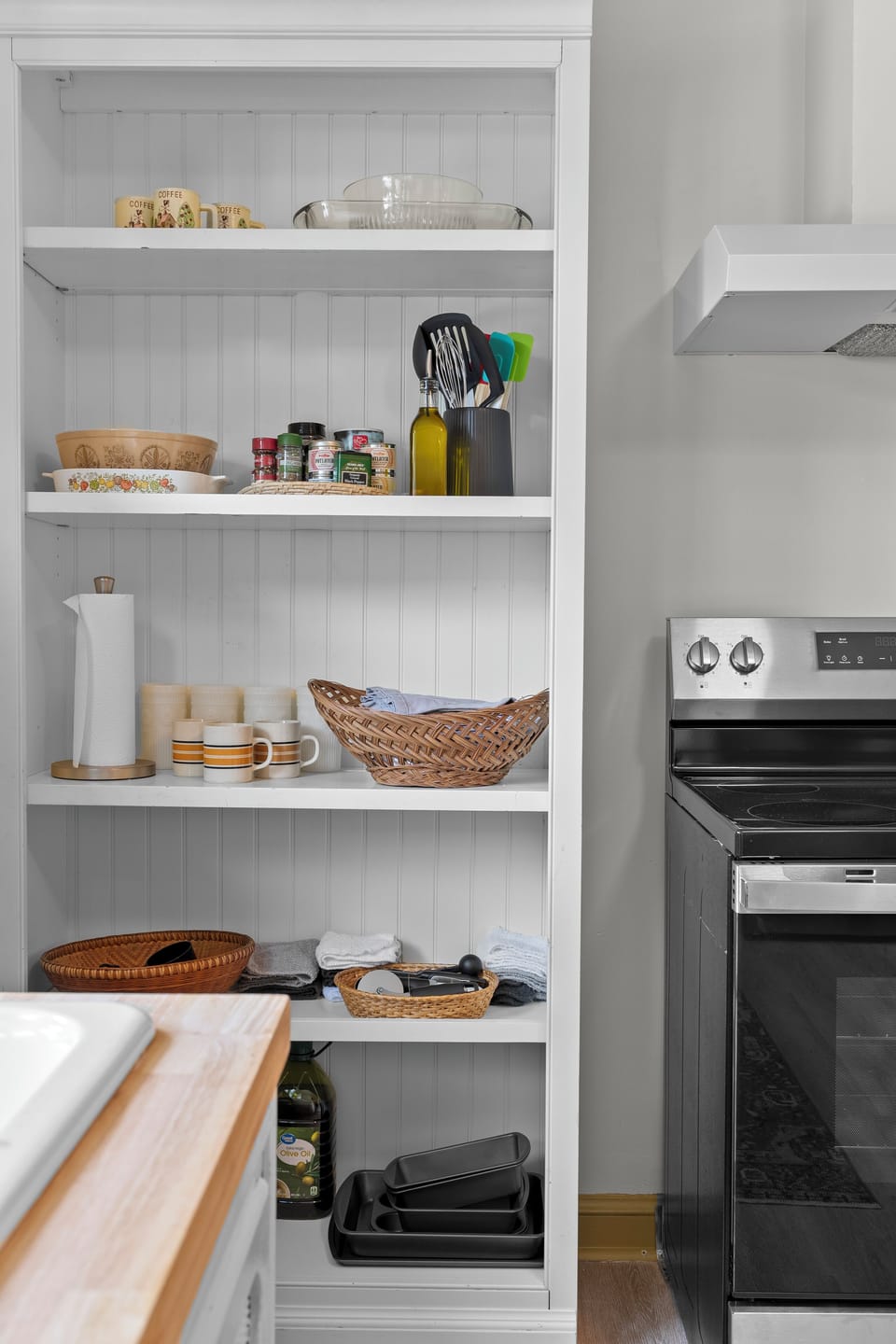 Many items provided to cook meals