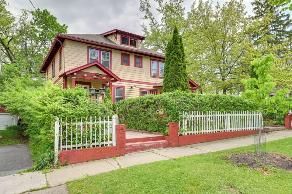 Ithaca Vacation Rental | 3BR | 1BA | 8 Steps to Enter | 1,490 Sq Ft