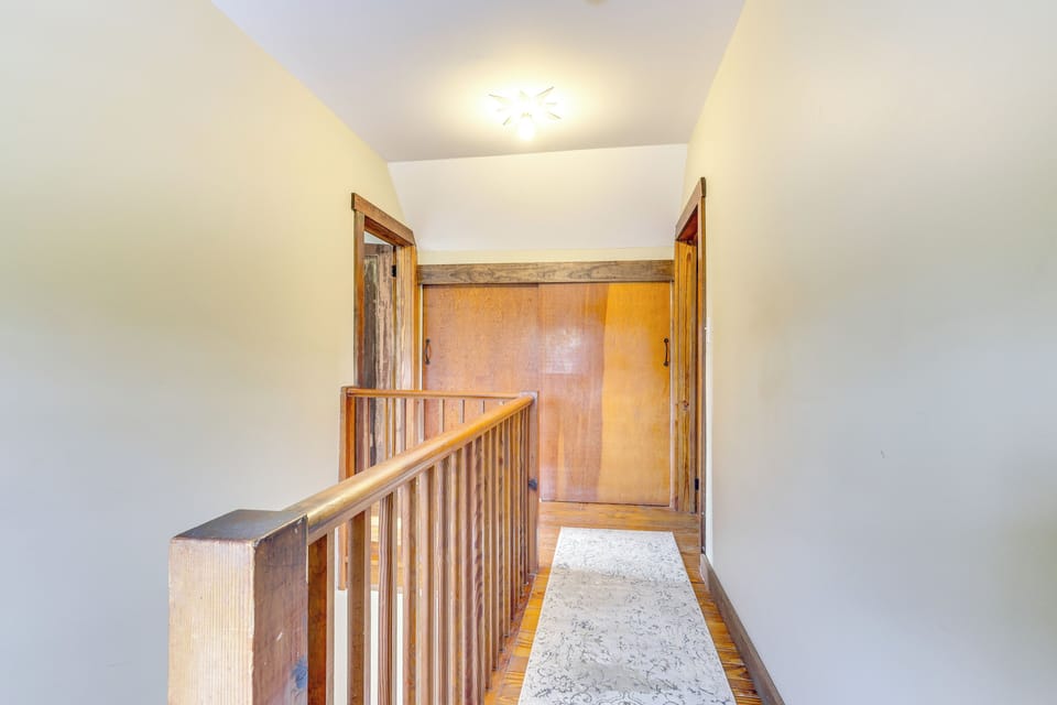 2nd Floor Landing