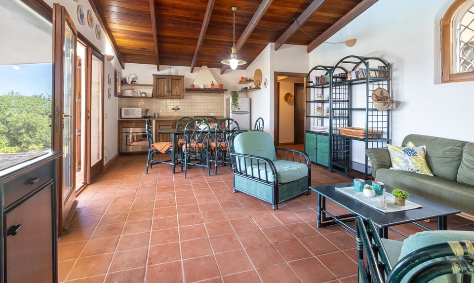 ClickSardegna Villa Julia ad Alghero, vista mare per 6 persone con piscina 