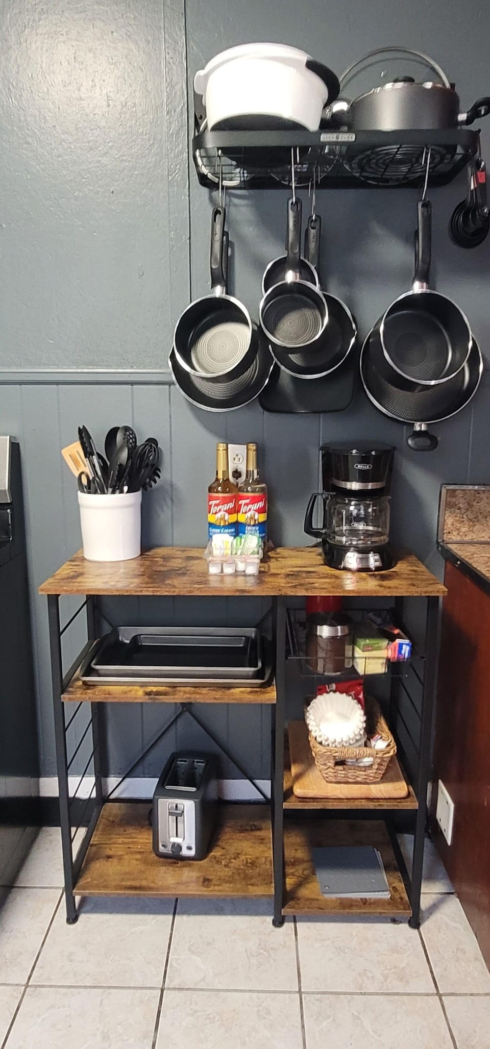 Kitchen-
New Appliances
Dinette
Coffee Bar
Soaps, Paper Products