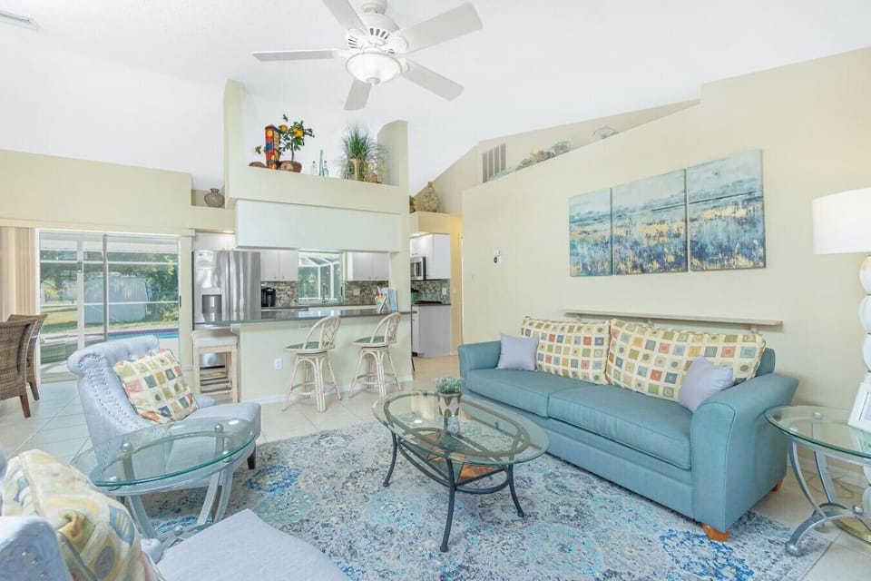 Spacious Living Room