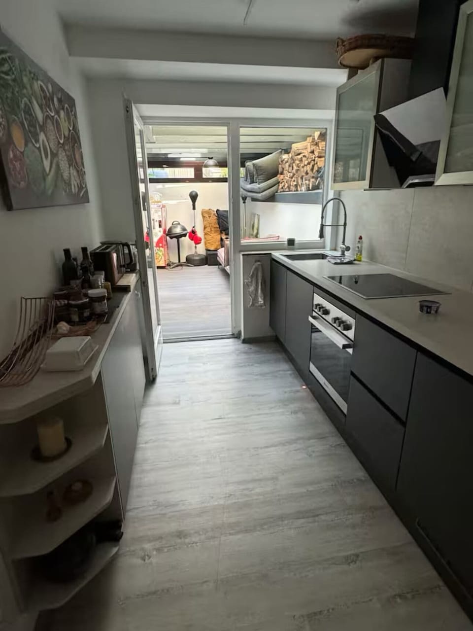 Private kitchen