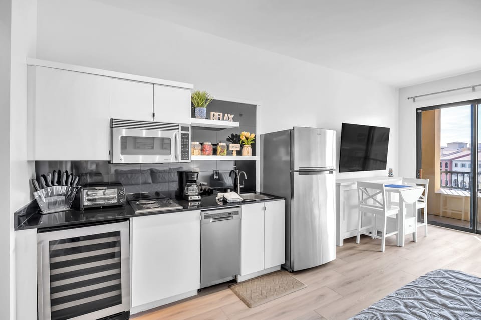 Kitchen area with wine fridge