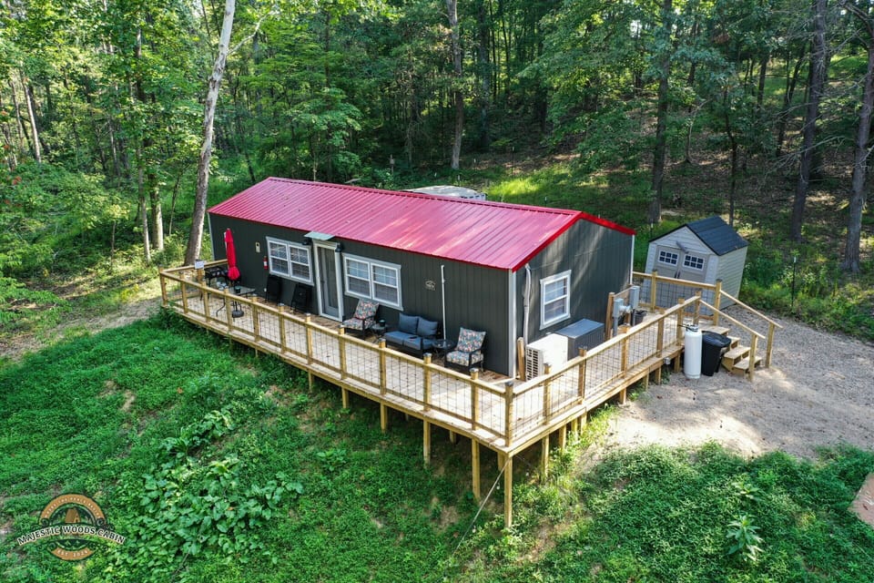View Front of Cabin