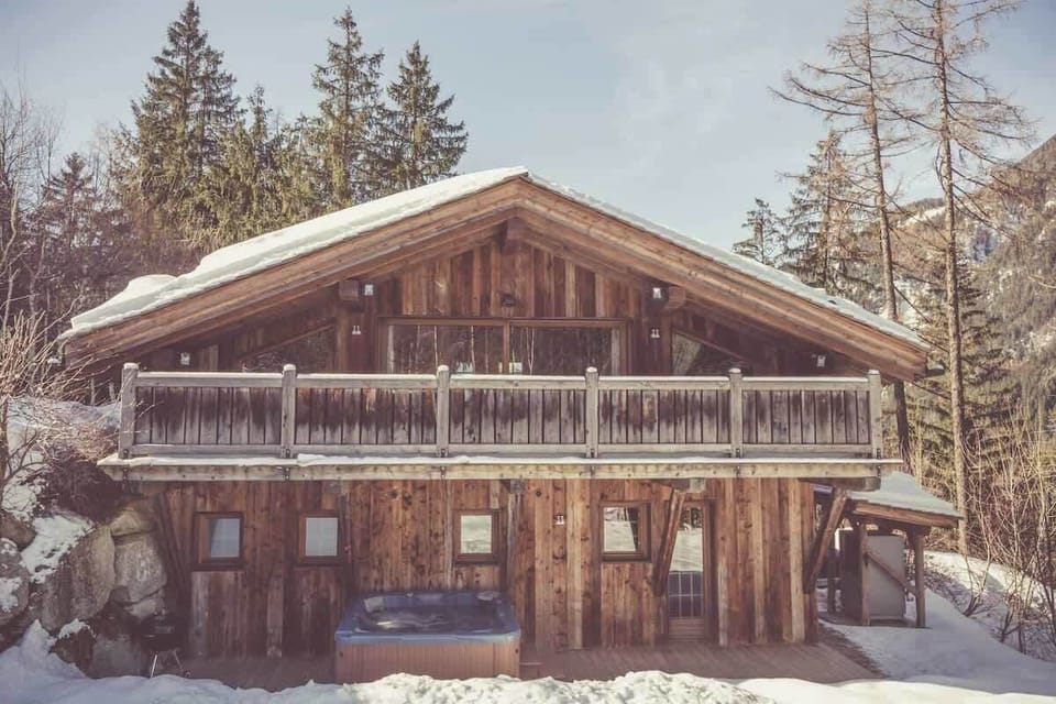 Property exterior, Facade/entrance