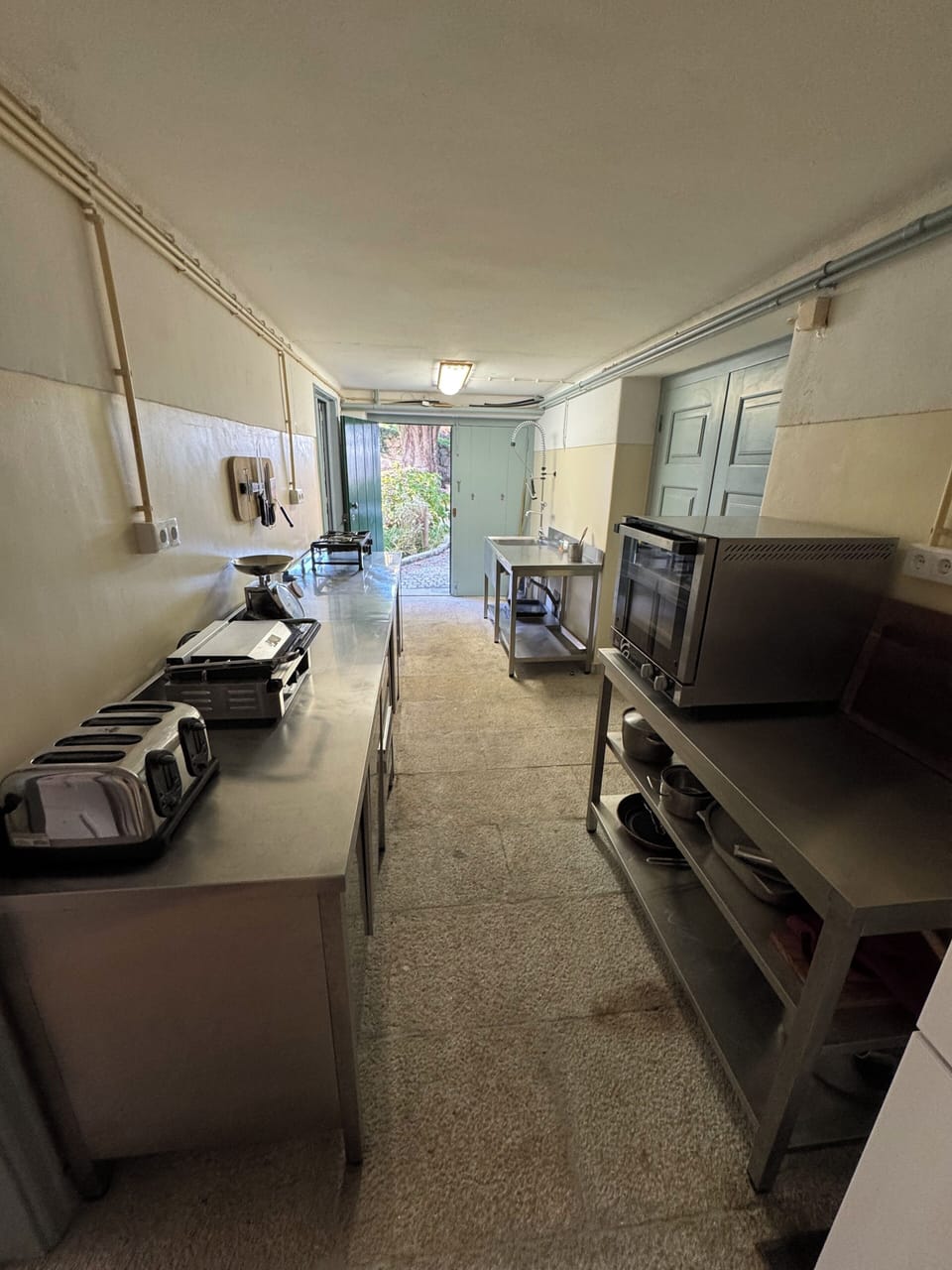 Private kitchen