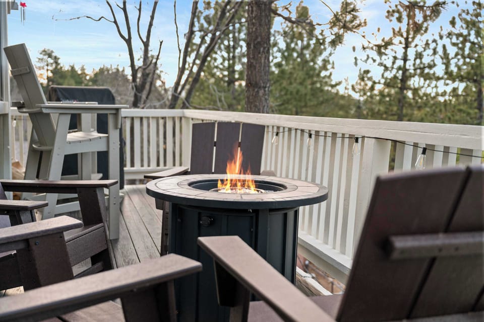 Upper deck off living room