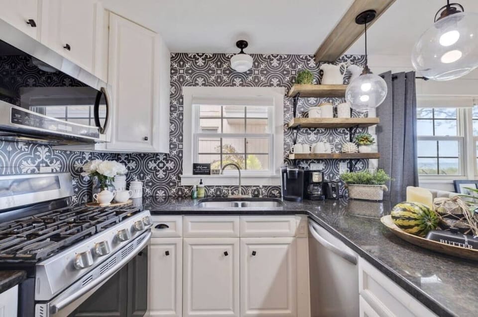 Well-appointed kitchen stocked with all the essentials, making it easy for you and your family to cook, dine, and feel right at home during your stay.