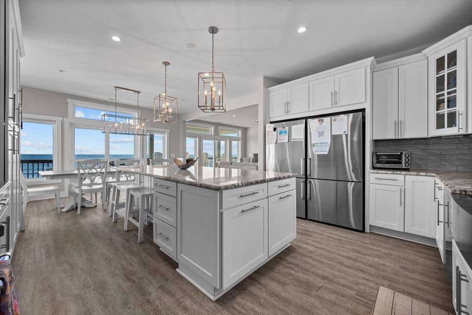 Kitchen - 4th floor / Main Living Area