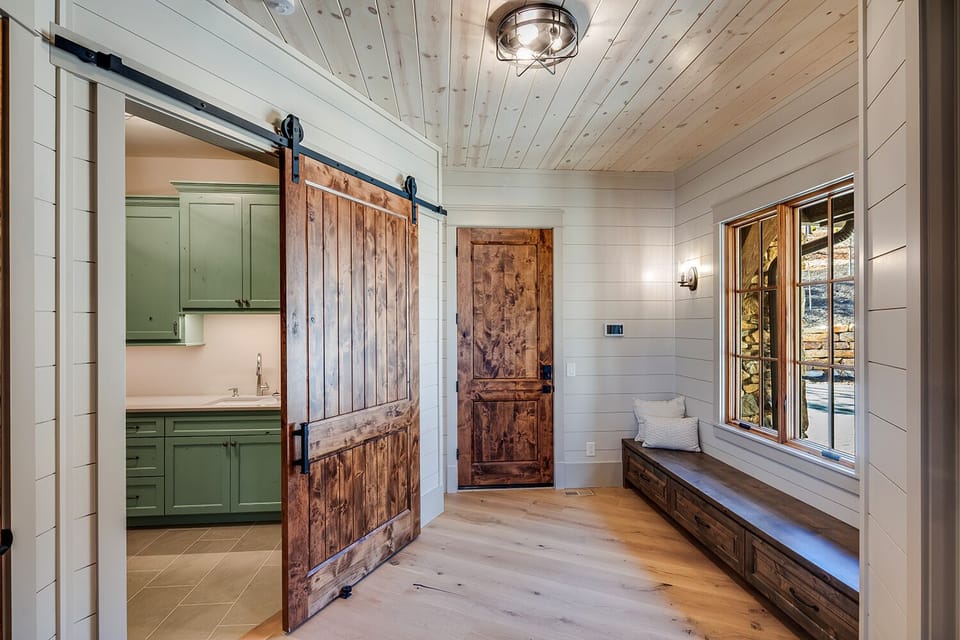 Garage Entry and Laundry Room