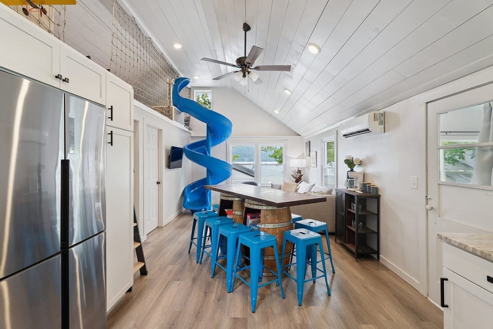 Upper House: 3 private bedrooms, plus kids loft with bed, 2 full baths, slide