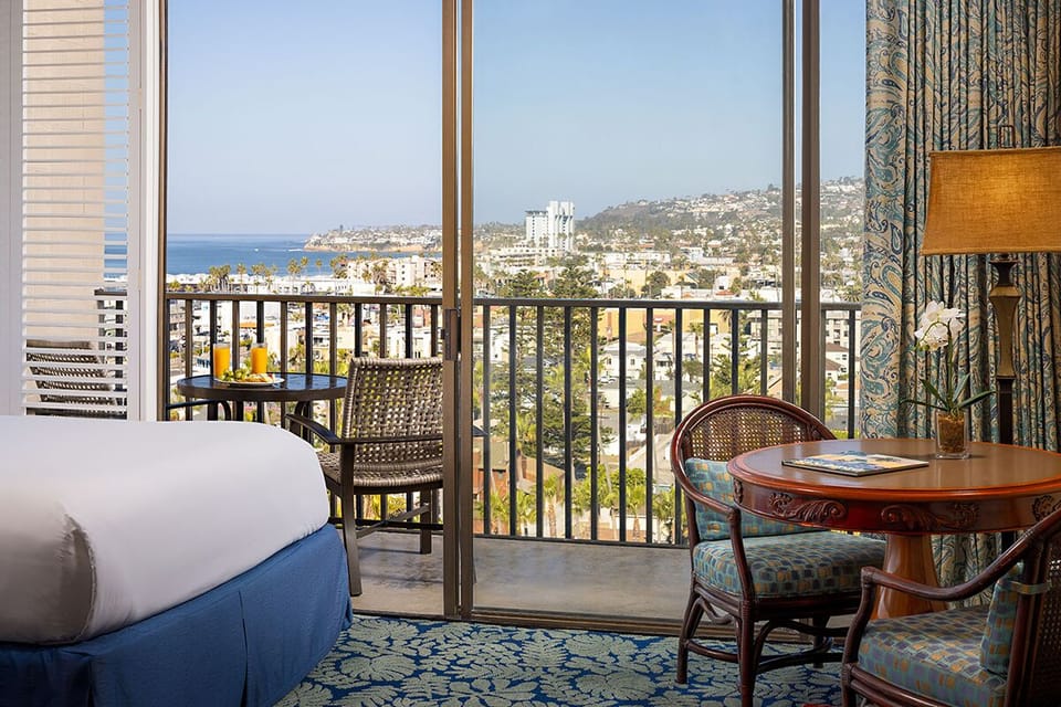 Unit with Queen size bed