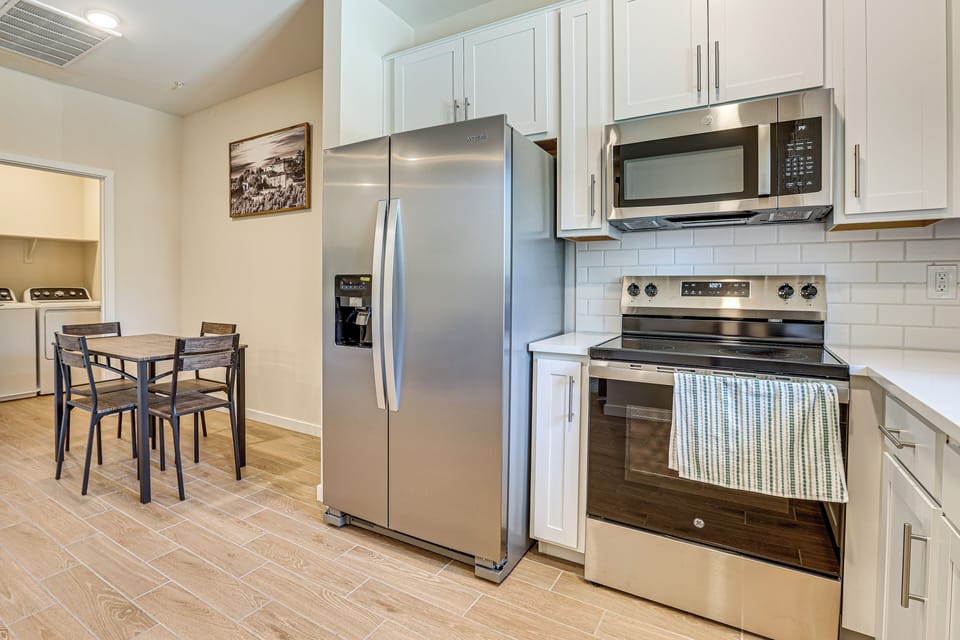 Kitchen | Dishwasher | Drip Coffee Maker | 2nd Floor