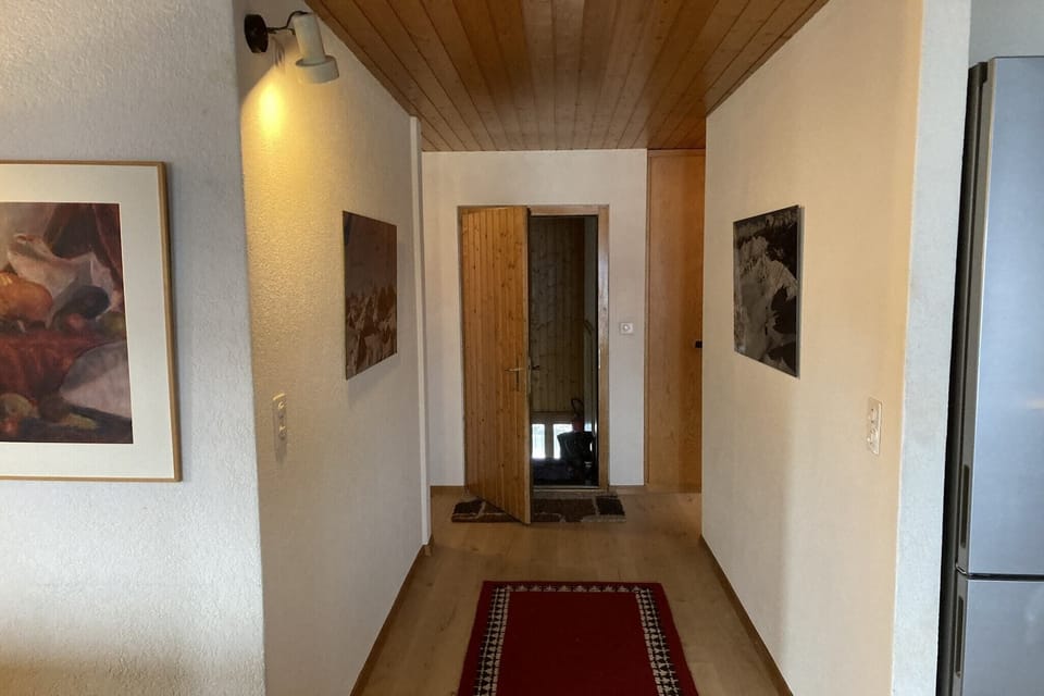 Entrance / Reception