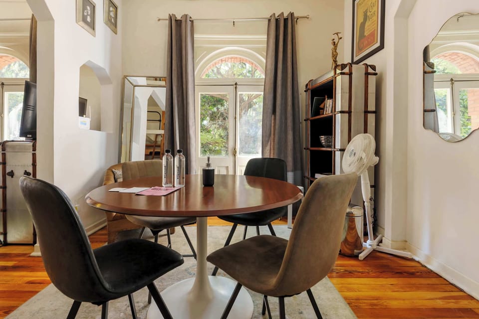 Modern dining room