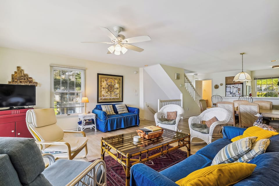 Main Level,Living Area,