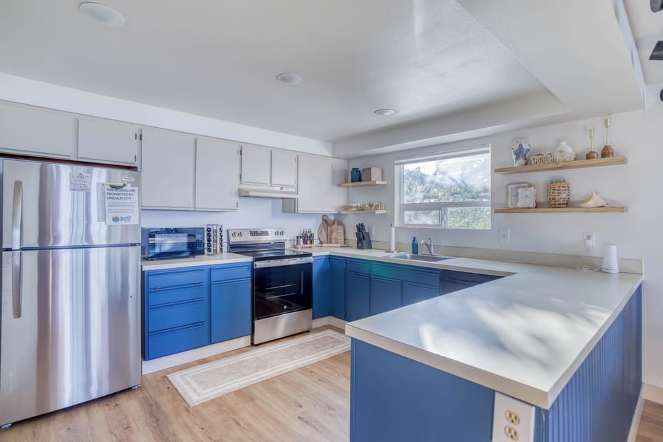 Kitchen with Appliances