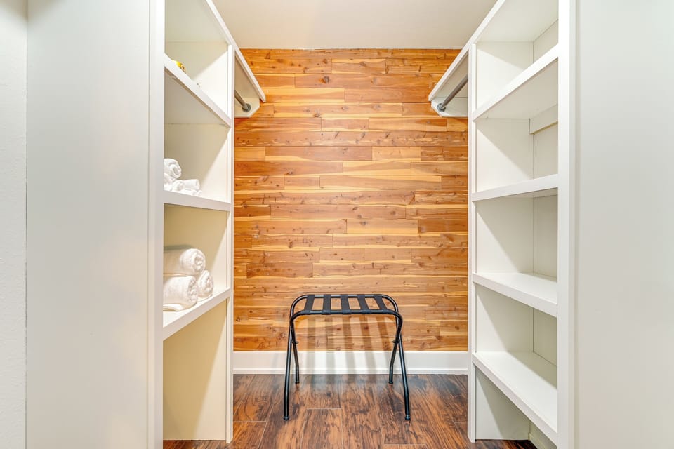 Walk-In Closet | Access via Bedroom 1