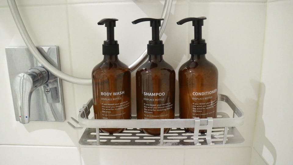 Bathroom amenities