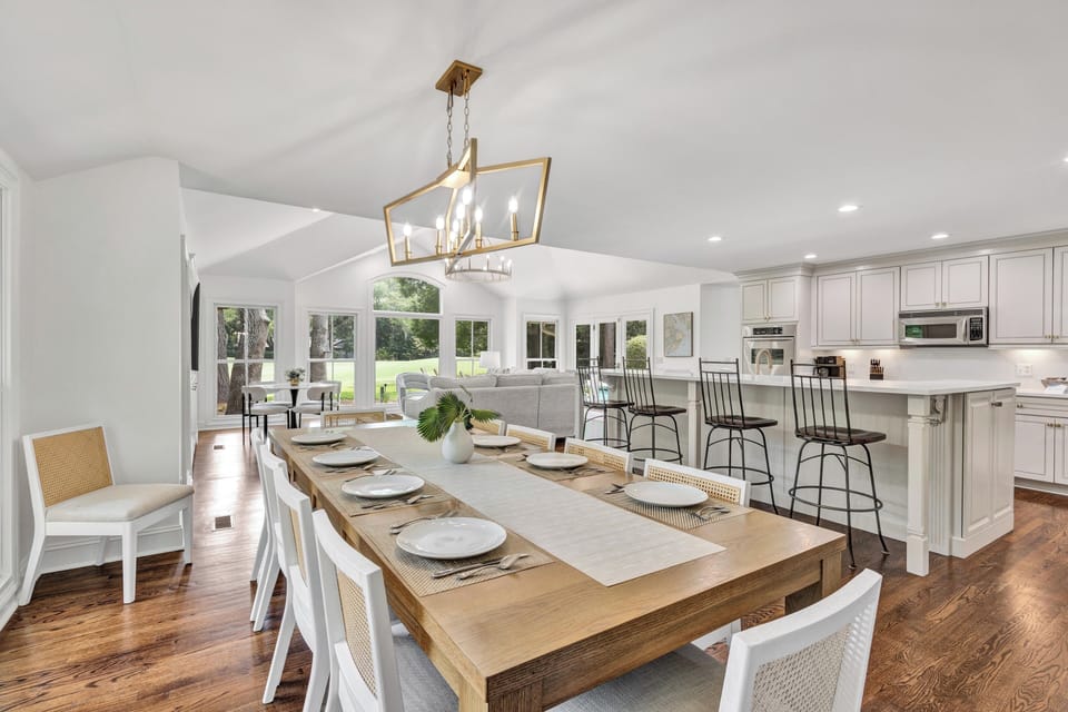 With upscale interiors, a private pool, and 4 bedrooms with en-suites, this is the perfect retreat for relaxation.