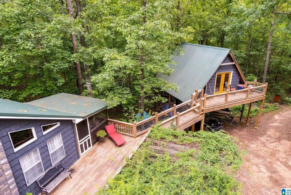 This is set up for a perfect relaxing stay for your party.  