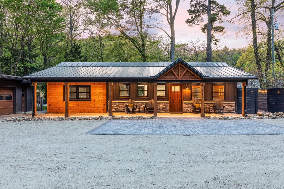This home is wheelchair accessible with no stairs, wide doorways (32”+) with convenient access at the front door, a bedroom, and a bathroom. Our goal is to make it comfortable and feel like home for every guest.