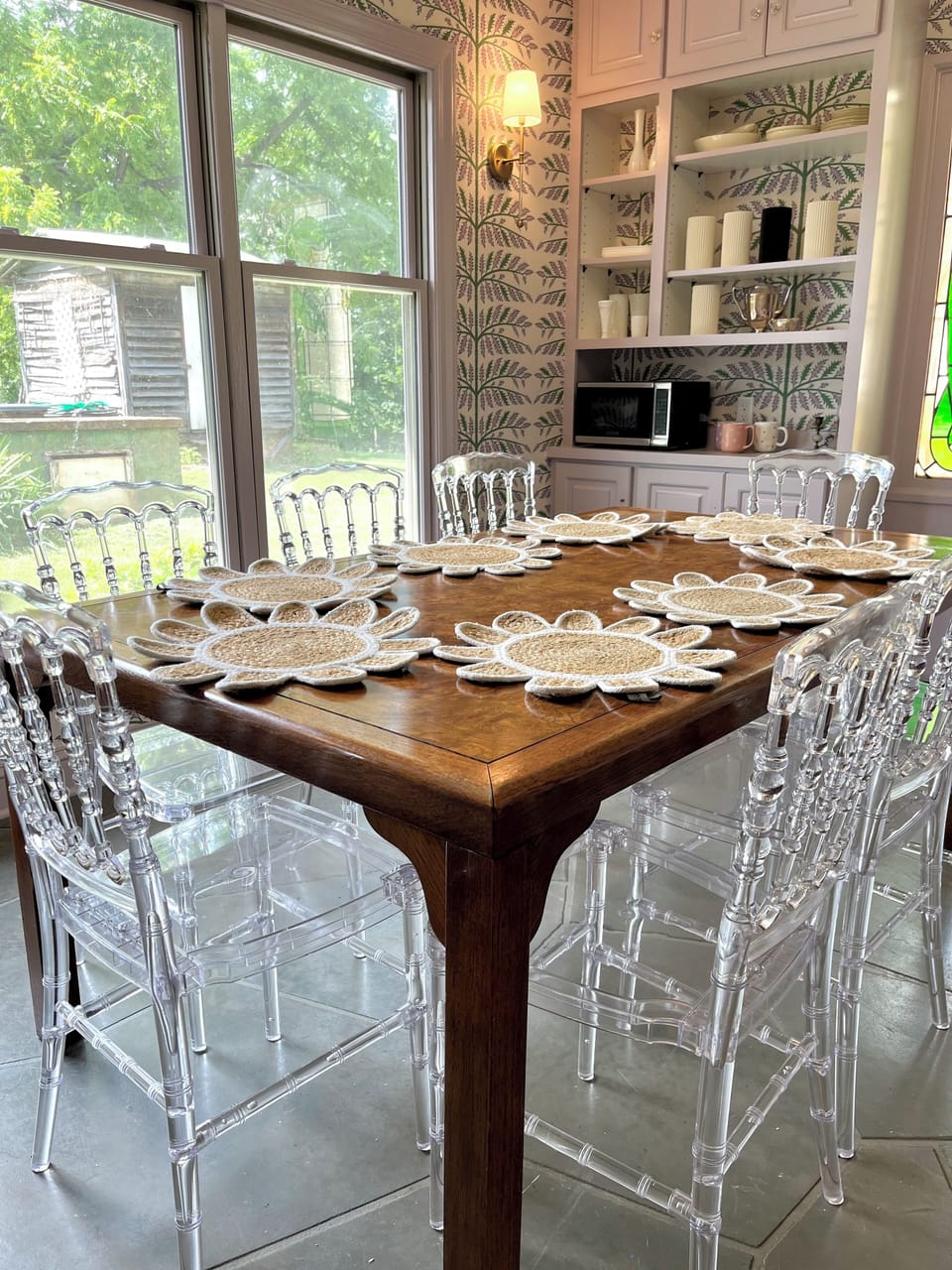 Shared common area - The sunroom off of the lounge area provides another wonderful gathering space. Considered our "guest kitchen," it has 8 dining chairs, a microwave, mini-fridge, convection oven, toaster, and coffee maker. Gorgeous views of the mountains from the windows!