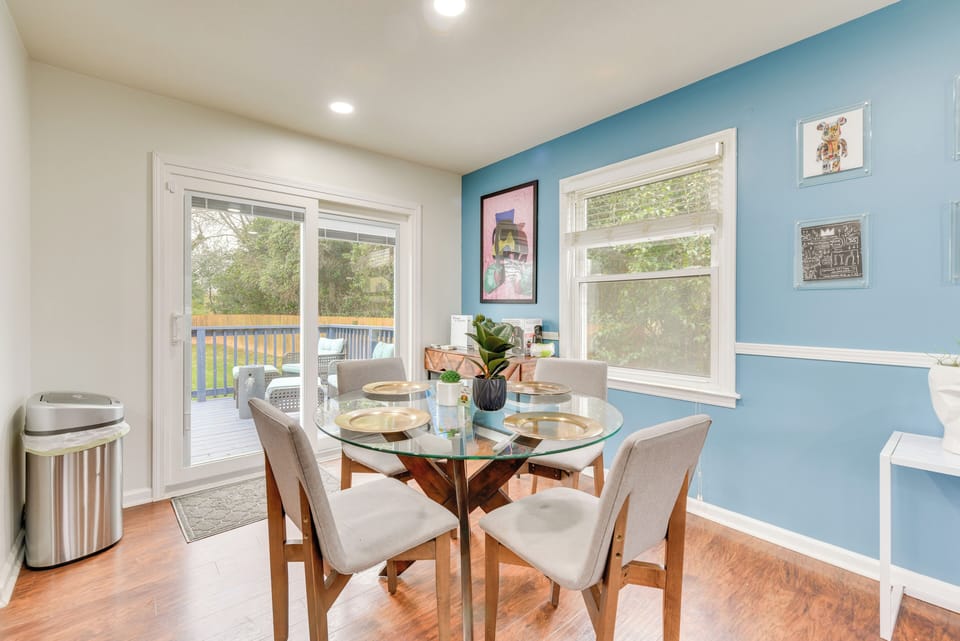 Dining Area | Main Level
