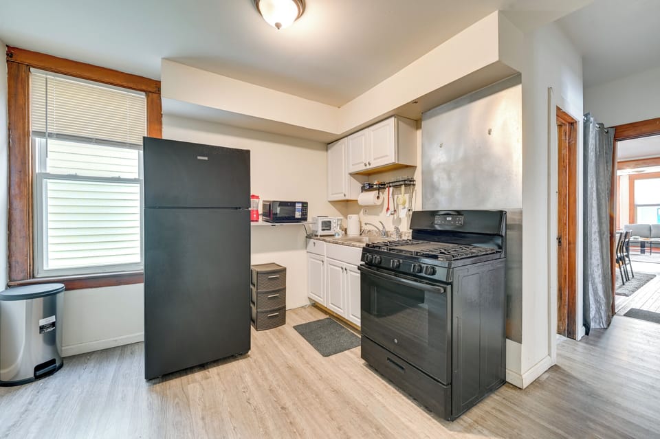 Kitchen | Cooking Basics | Microwave | Drip Coffee Maker