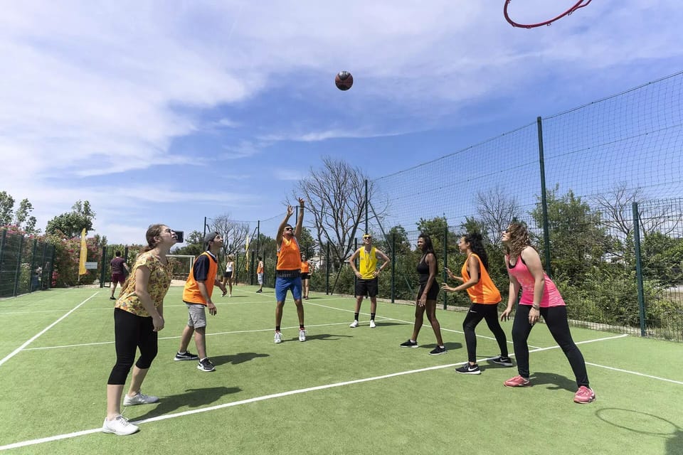 Sport court