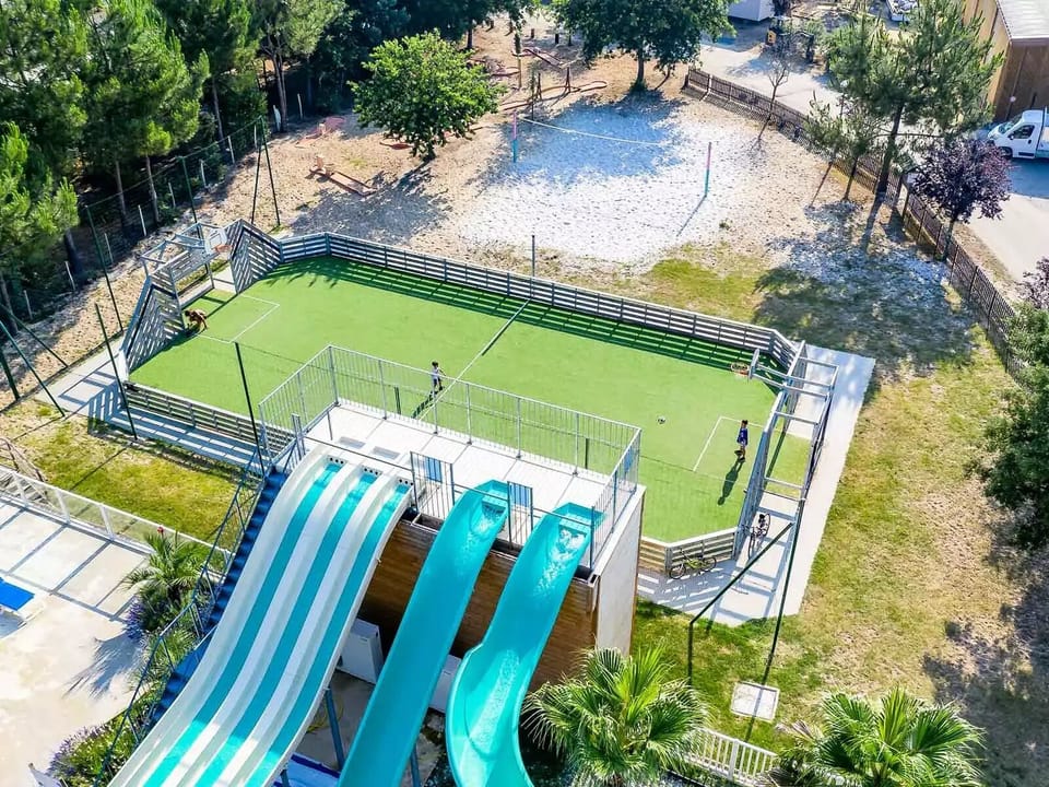 Sport court
