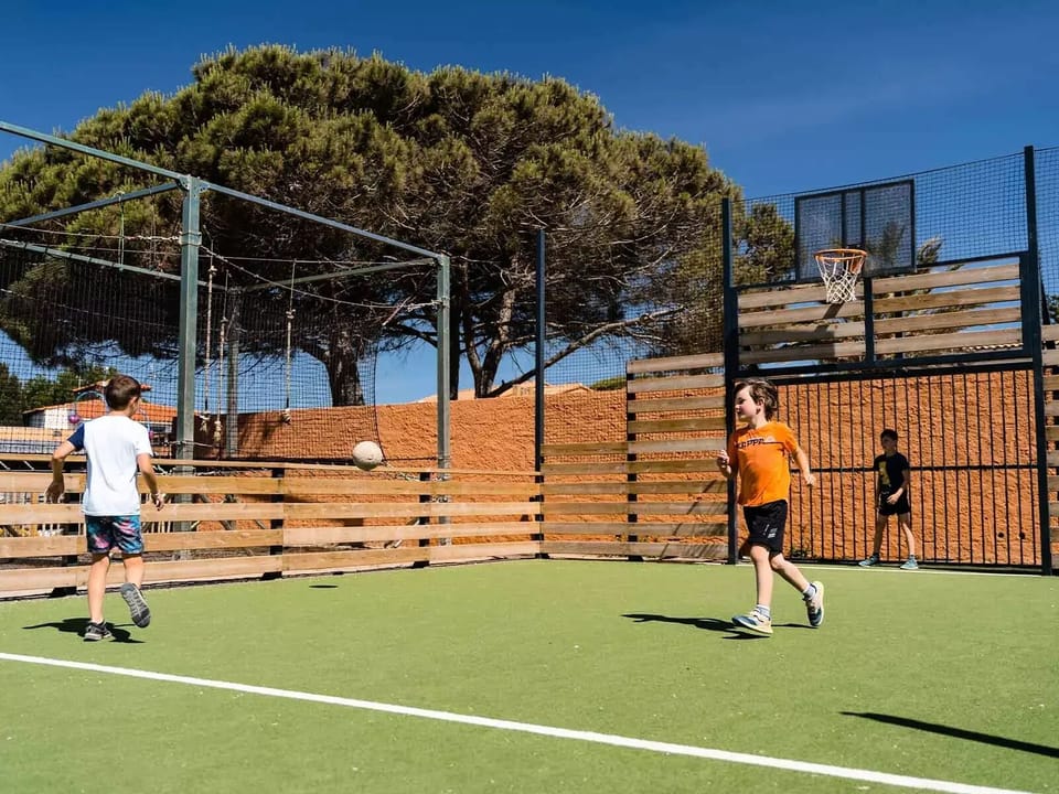 Sport court