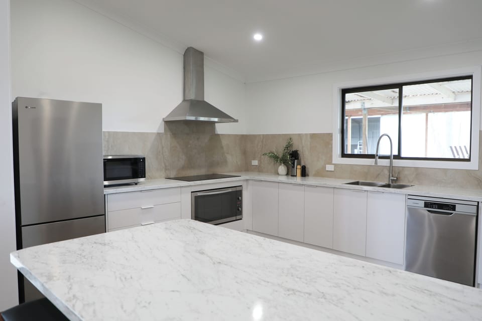 Full kitchen facilities.