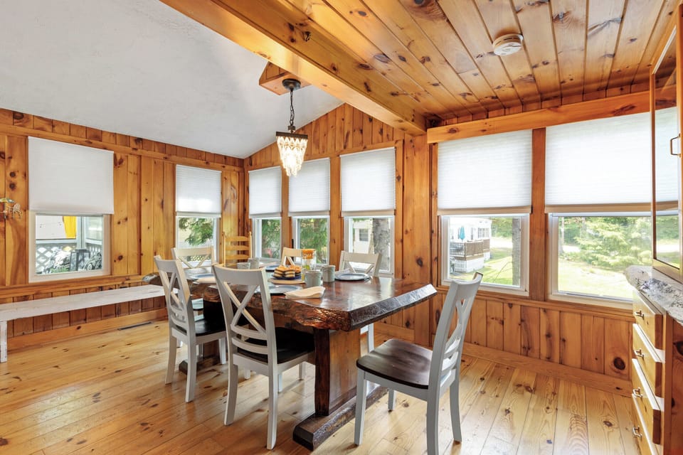 Also take in the natural light for dinner