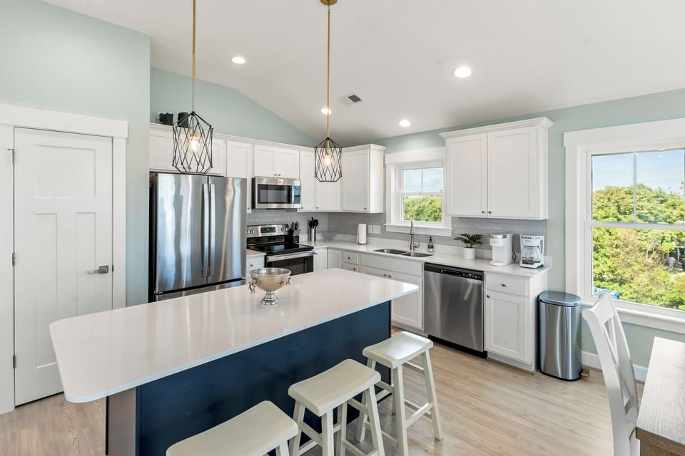 KDS6503: Crystal Cove | Top Level Kitchen