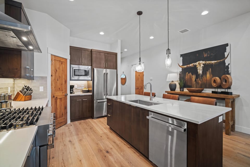 18172 Forestbrook-08