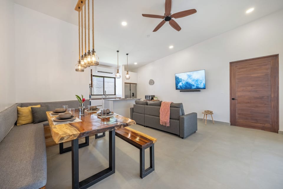 Living room area 