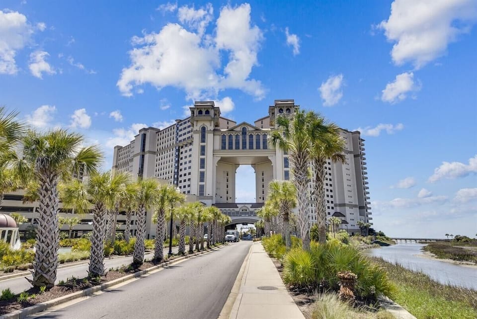 Arrive in style at North Beach Resort, conveniently located minutes from area attractions.