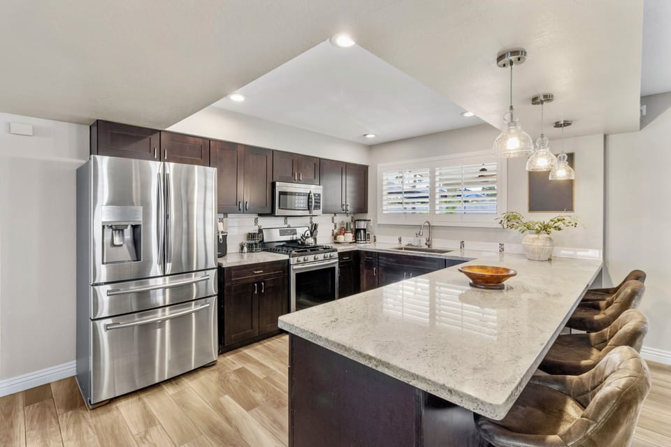 Kitchen (1)