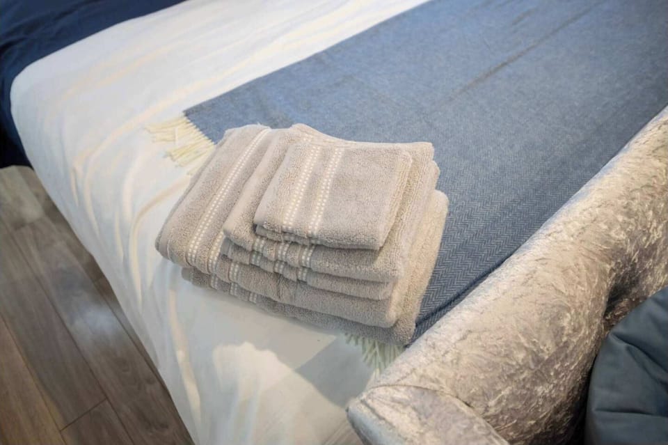 Fresh Linens and Bath Towels