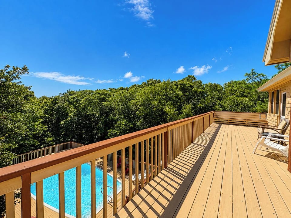 Sundeck 2026