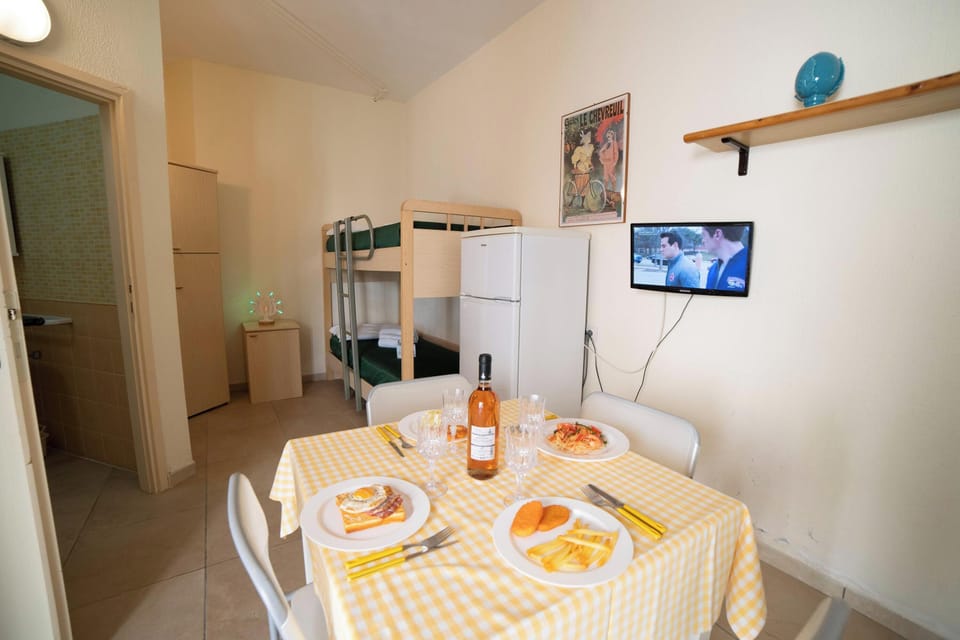 Kitchen and dining area