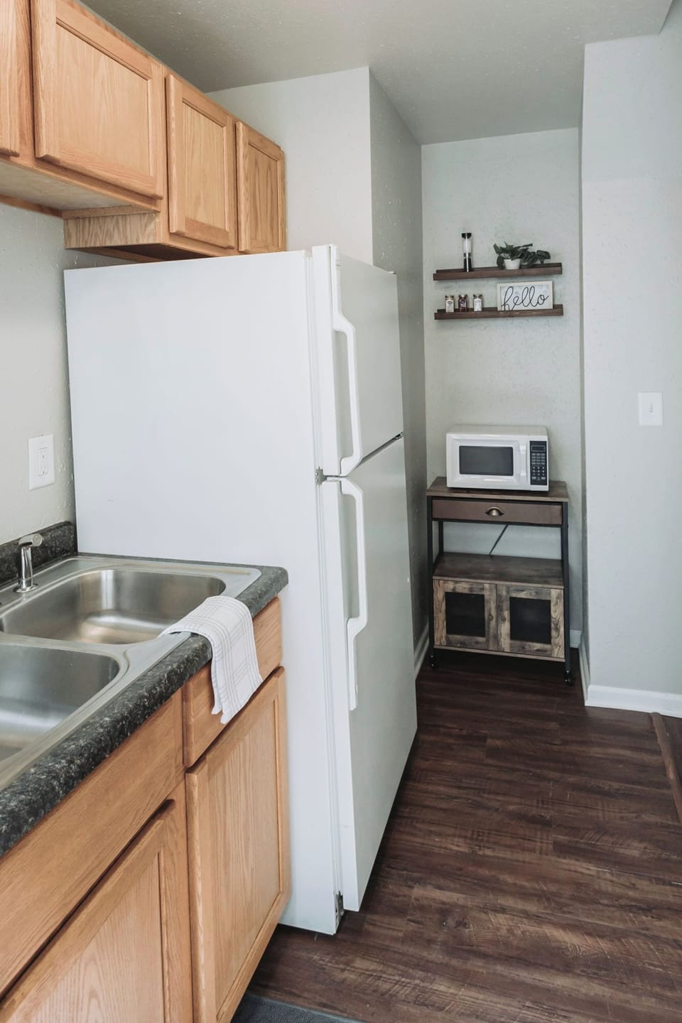 Kitchen stocked with all the amenities! 