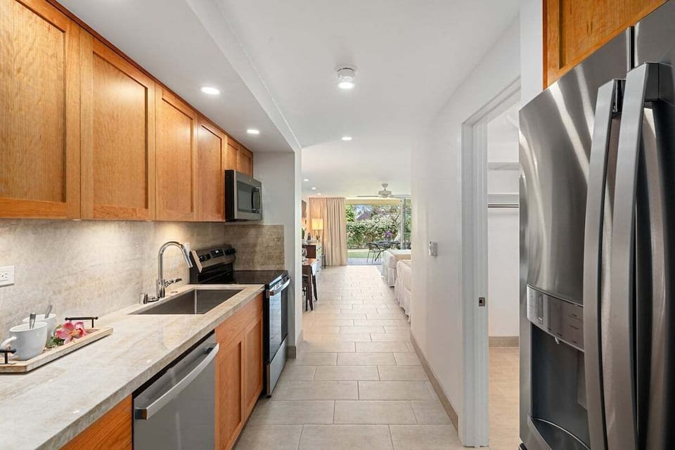 Stainless Steel Appliances and Sink