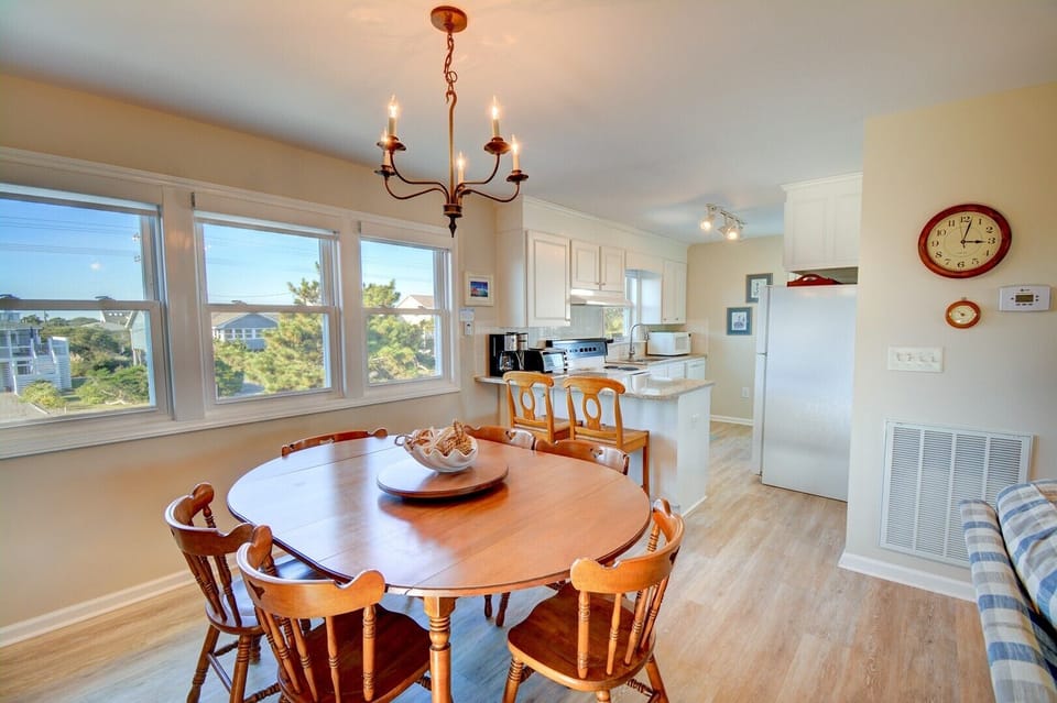 Dining Room and Kitchen