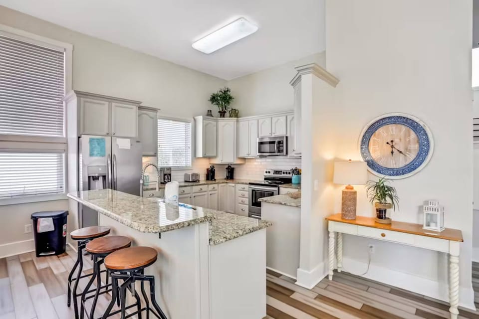 4132 E Co Highway 30A